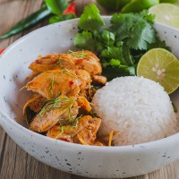 ต้มยำไก่ผัดแห้ง (Stir Fried Tom Yum Chicken) 160กรัม จำนวน 3 เสิร์ฟ ต่อ แพค 